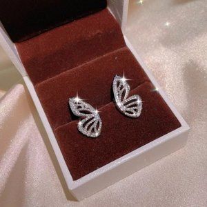 NEW | 18 kt butterfly wing earrings